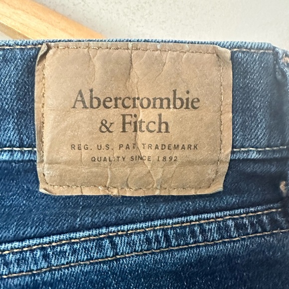 Abercrombie & Fitch Men's Slim Straight Men's Jeans with Stretch 34x32. - Picture 4 of 5